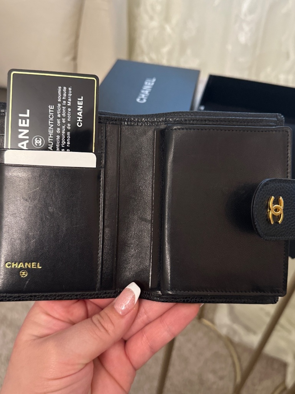 Authentic CHANEL Vintage 1996-1997 French Purse - Picture 4 of 6